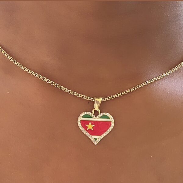collier coeur drapeau Guadeloupe strassé